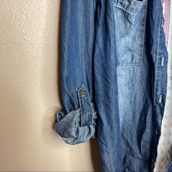 Coco + Jameson Printed Panel Back Chambray Button Up Shirt Size Large - Picture 5 of 7